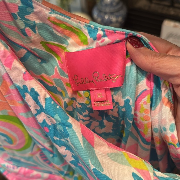 Fun one shouler Lilly Pulitzer midi dress. Size XL Bery good condition - Picture 2 of 3
